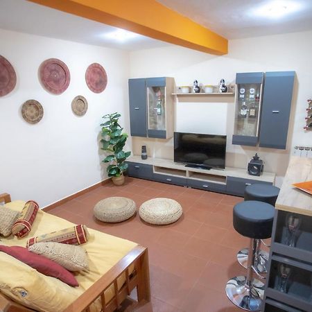Homehouse Serpenti - Colosseum - Rione Monti โรม ภายนอก รูปภาพ