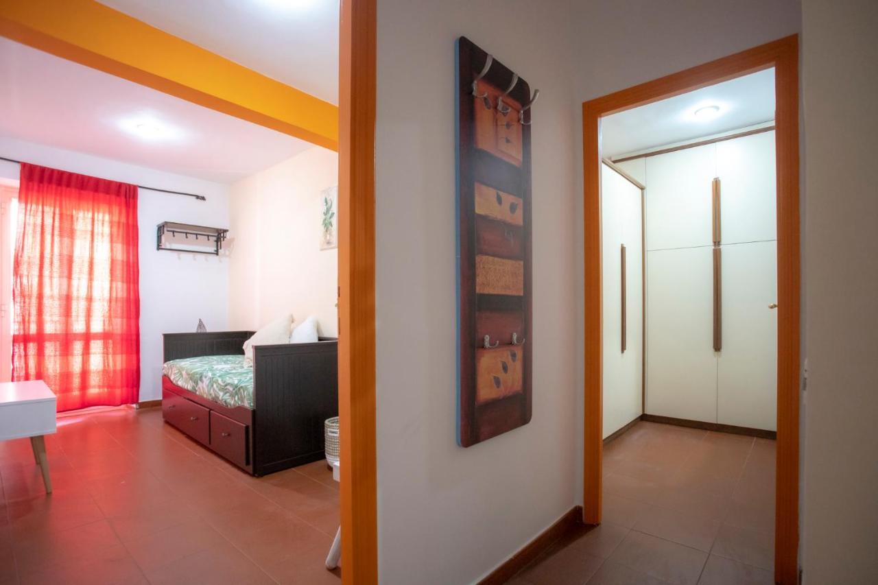 Homehouse Serpenti - Colosseum - Rione Monti โรม ภายนอก รูปภาพ