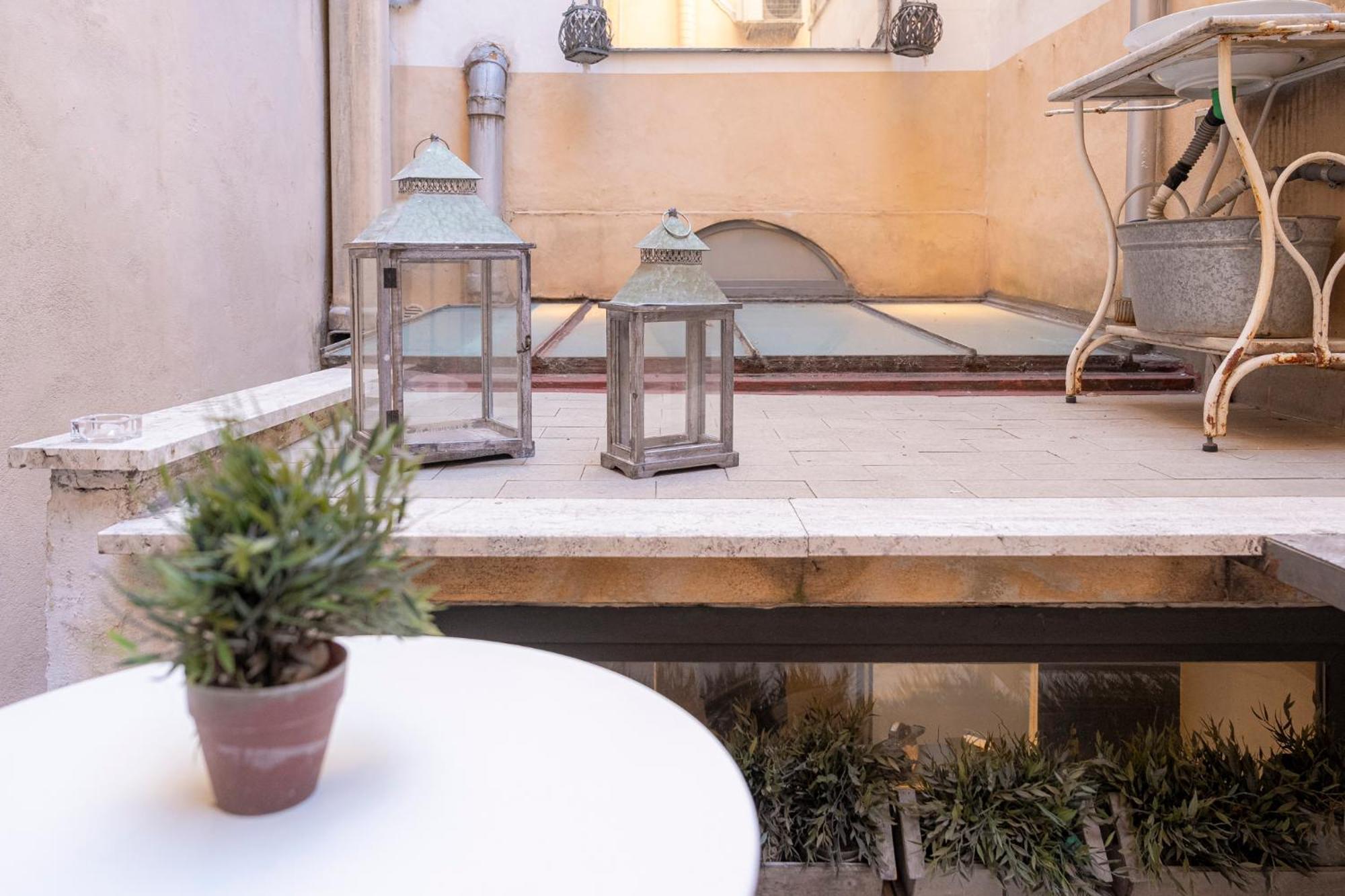 Homehouse Serpenti - Colosseum - Rione Monti โรม ห้อง รูปภาพ